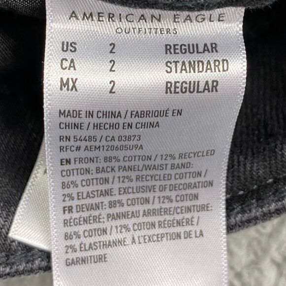 American Eagle Women's Strigid High-Waisted Stretch Mom Jean  | Size: 2 Regular - Picture 12 of 15